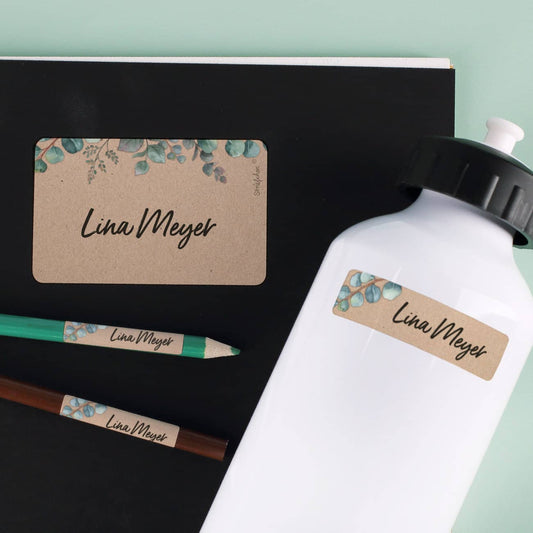 Schulaufkleber mit Eukalyptus-Blättern und Name