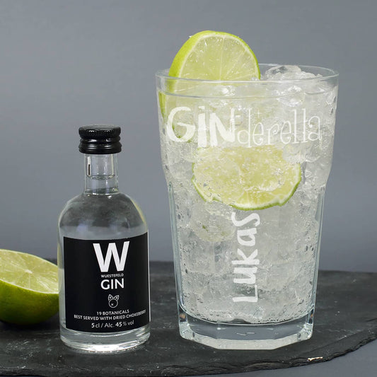 Wüstefeld Gin mit passendem Glas mit Namensgravur
