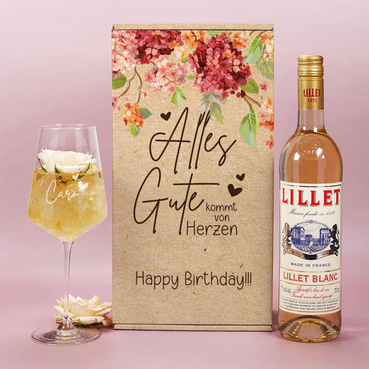 Alles Gute kommt von Herzen - Modernes Präsent zum Geburtstag mit Lillet Blanc und Weinglas mit Namensgravur