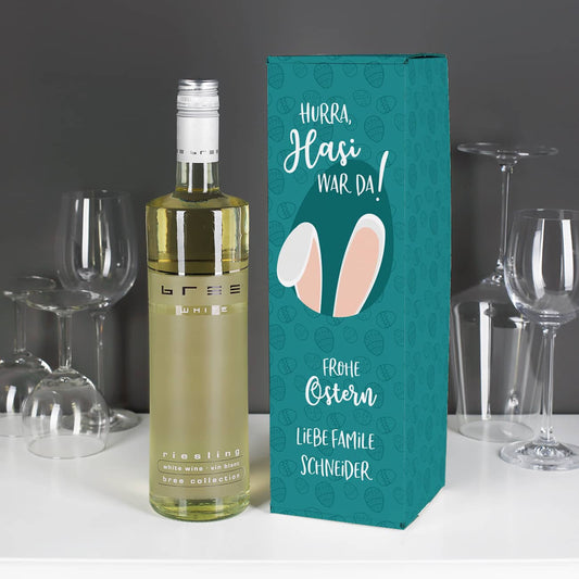 Weißwein in personalisierter Geschenkverpackung zu Ostern