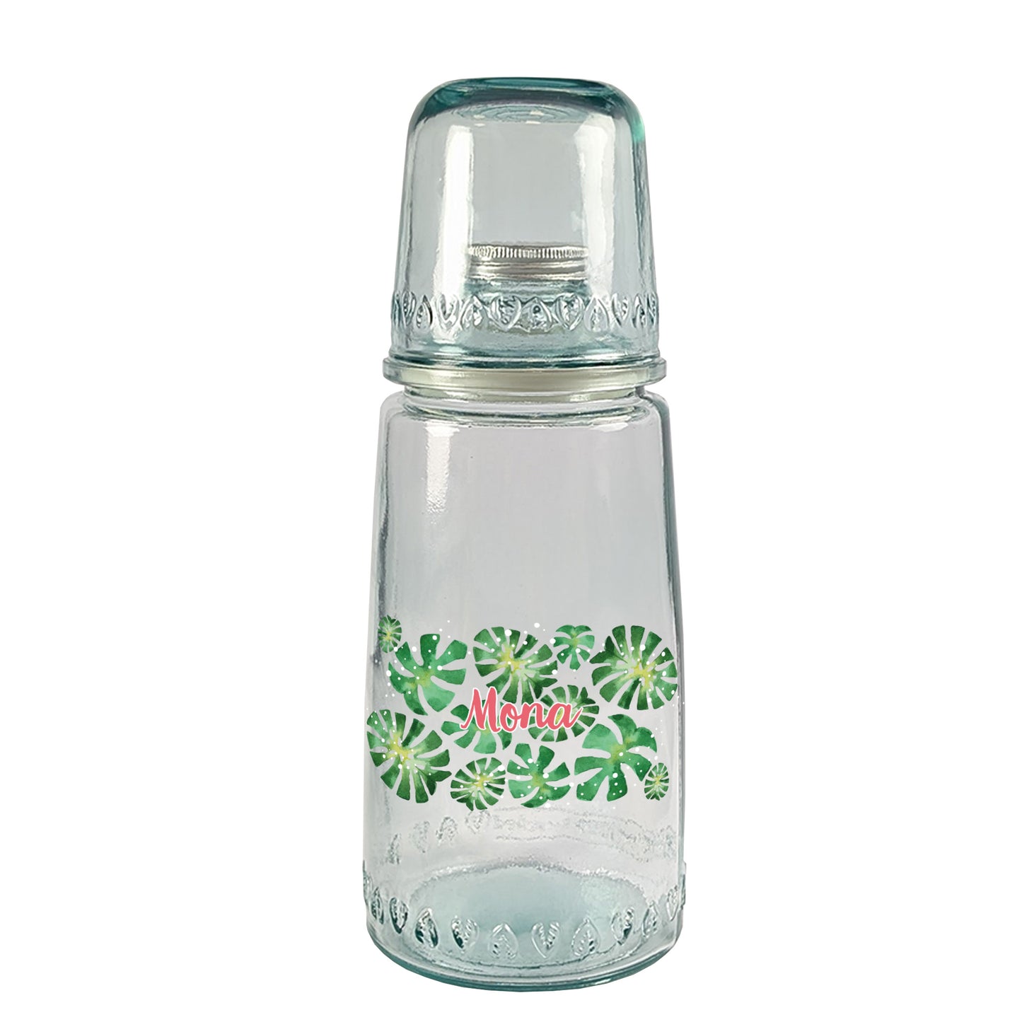 Freigestelltes Produktfoto auf weißem Hintergrund – Karaffe und Glas