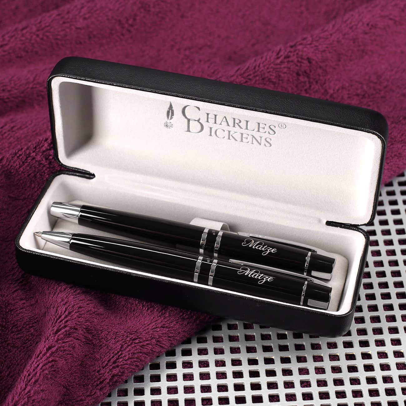 In edlem Etui verpackt