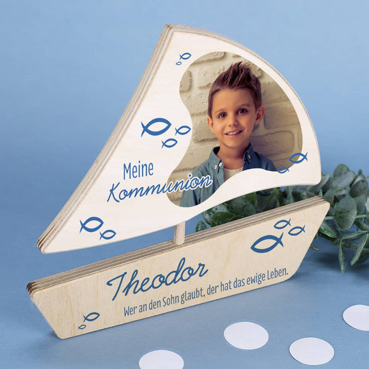 Bedrucktes Boot aus Holz mit Ihren individuellen Angaben gestaltet