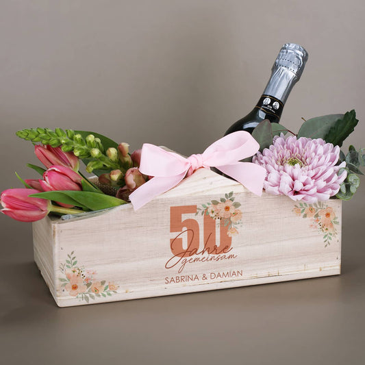 Bedruckter Pflanzkorb zum 50-jährigen Jubiläum mit Namen