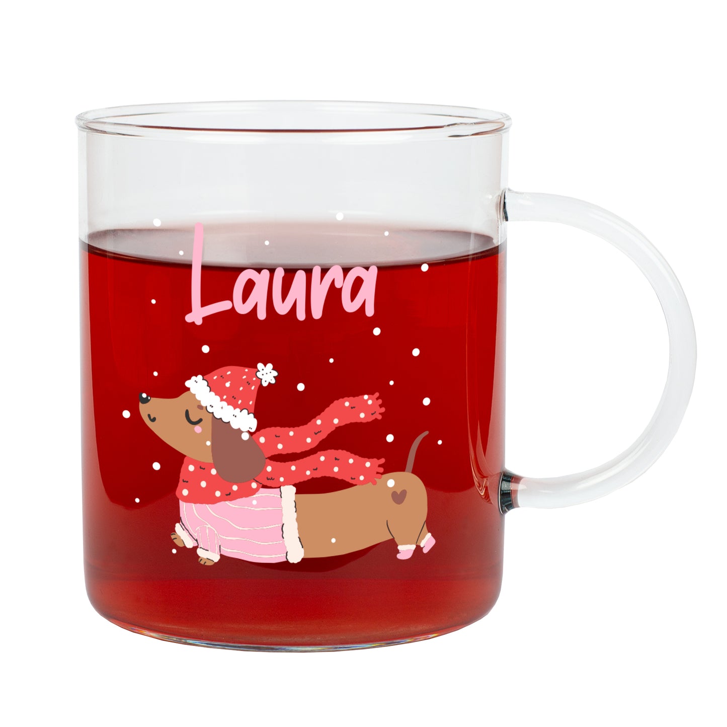 Freisteller des Teeglases mit Winter-Dackelmotiv und Name „Laura“ auf weißem Hintergrund