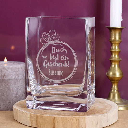 Du bist eine Geschenk! gravierte Vase mit Name