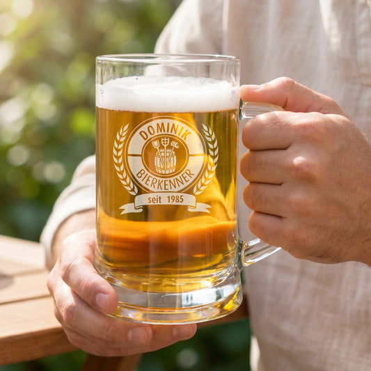 Gravierter Bierseidel für echte Bierkenner mit Name und Jahr