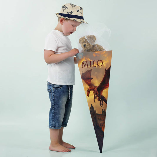 Schultüte für Fantasy-Fans mit Name