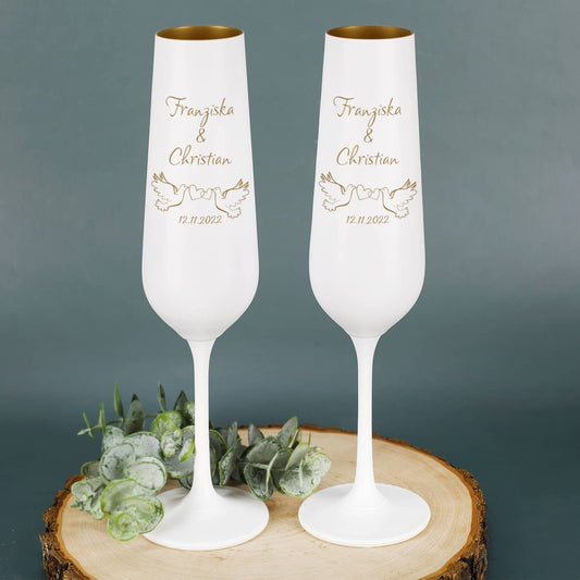 2er Set Sektgläser in Weiß-Gold mit Namen und Datum graviert