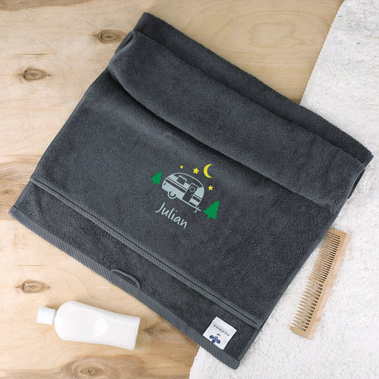 Camper Duschtuch mit Wohnwagen und Name bestickt