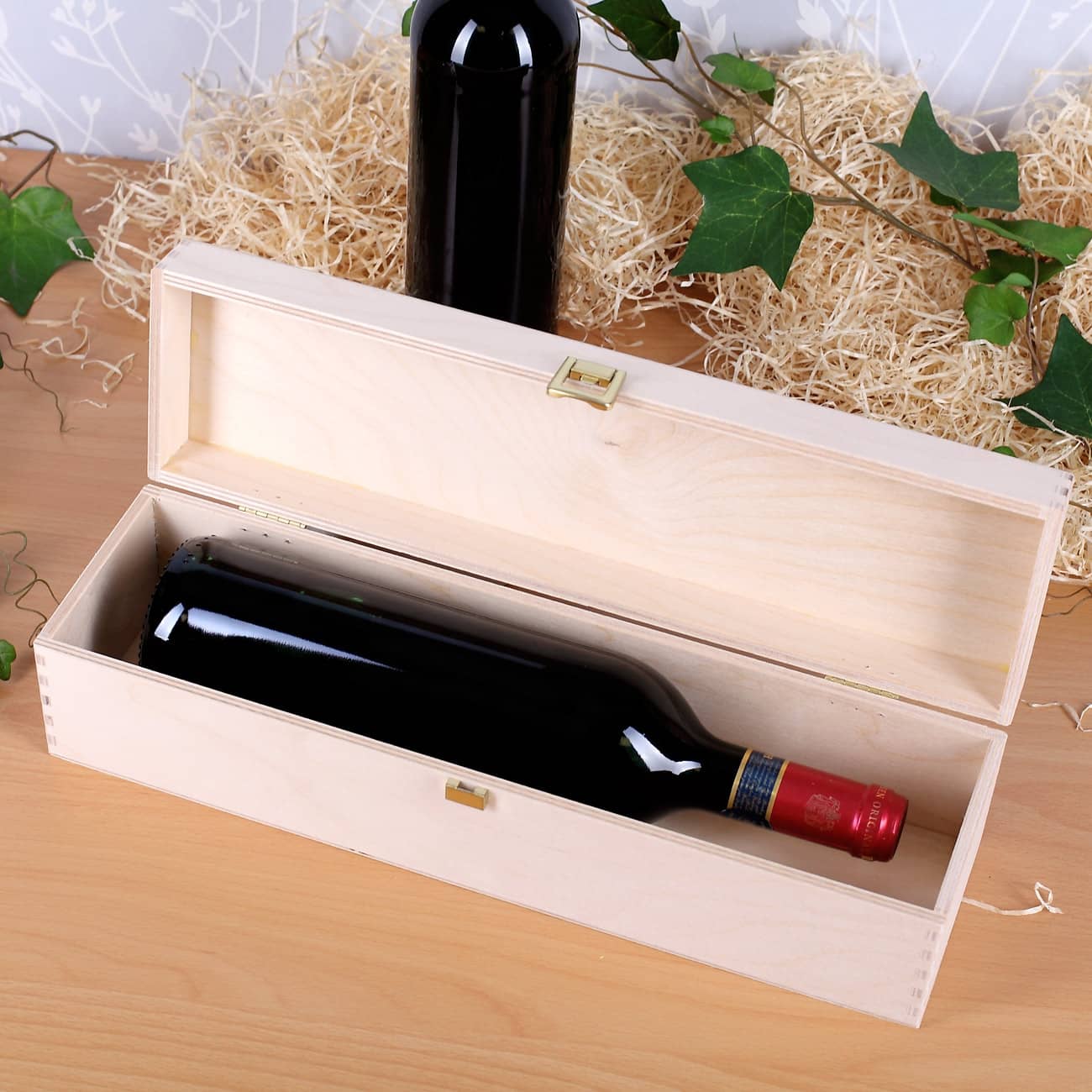 gravierte Holzbox zum Geburtstag - innen