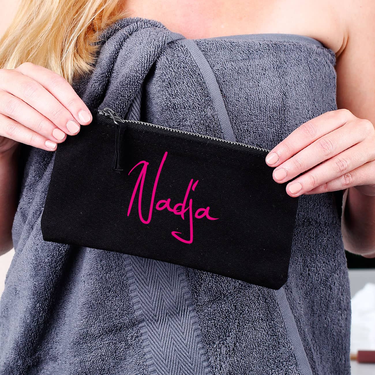 Kleine Tasche mit Ihrem Wunschnamen bedruckt