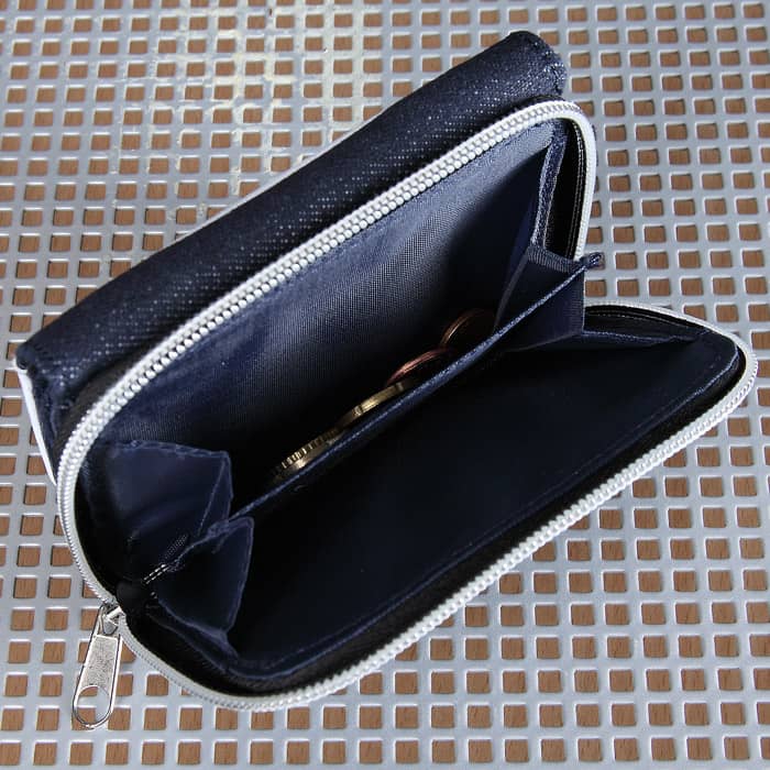 Jeans-Geldbörse für Kinder mit Name und Rennwagen