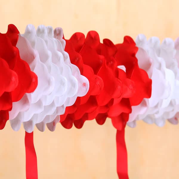 Papiergirlande Verkehrsschild 60