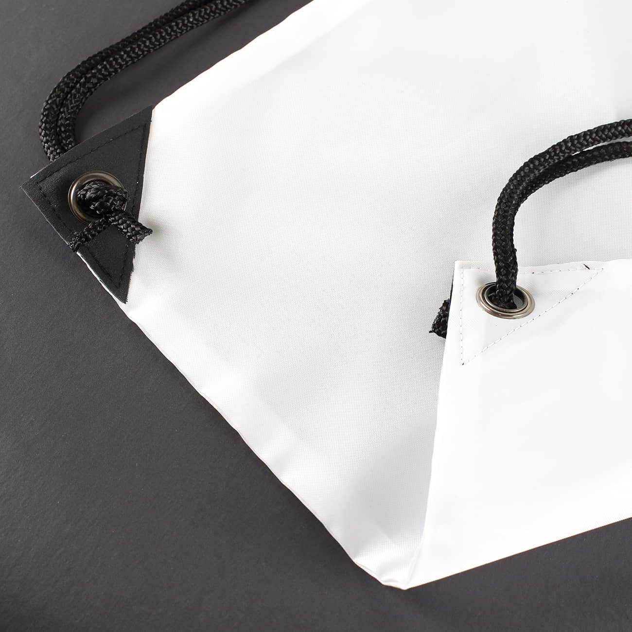 Sportbeutel mit rotem Drache und Name