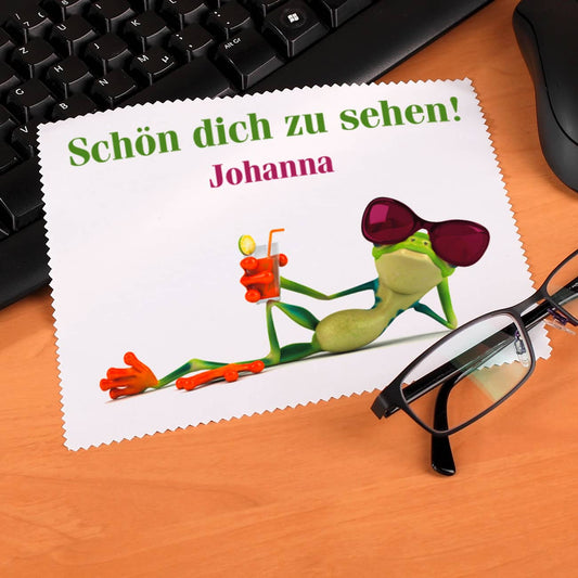 weißes Brillenputztuch mit Wunschnamen und charmantem Froschmotiv bedruckt