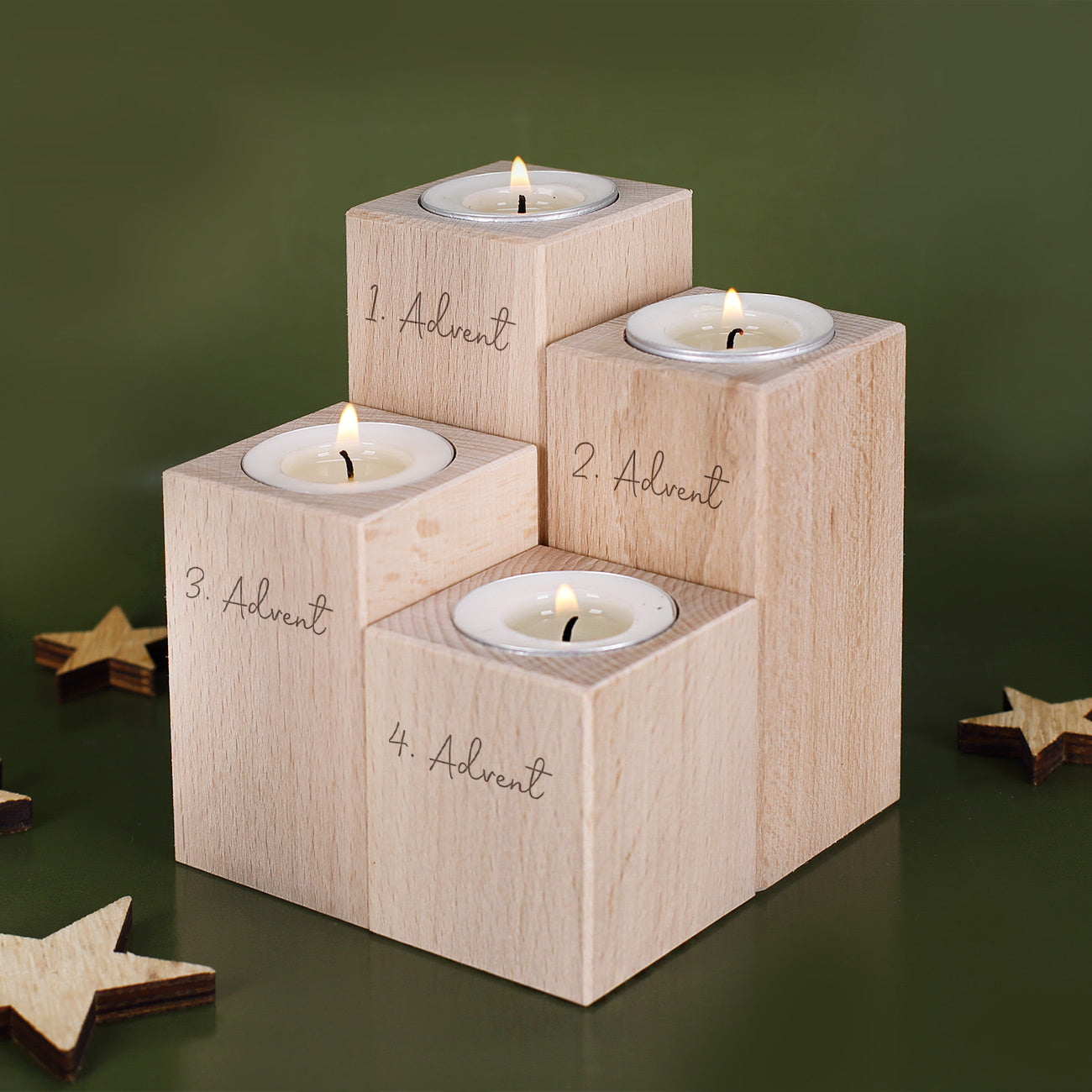 Holz-Adventskranz aus vier Teelichthaltern mit Gravur