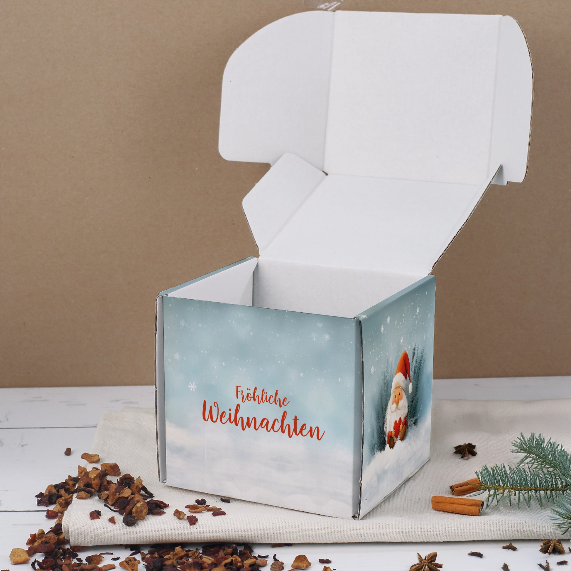 Offene quadratische Geschenkbox Weihnachten – Innenansicht der stabilen Verpackung