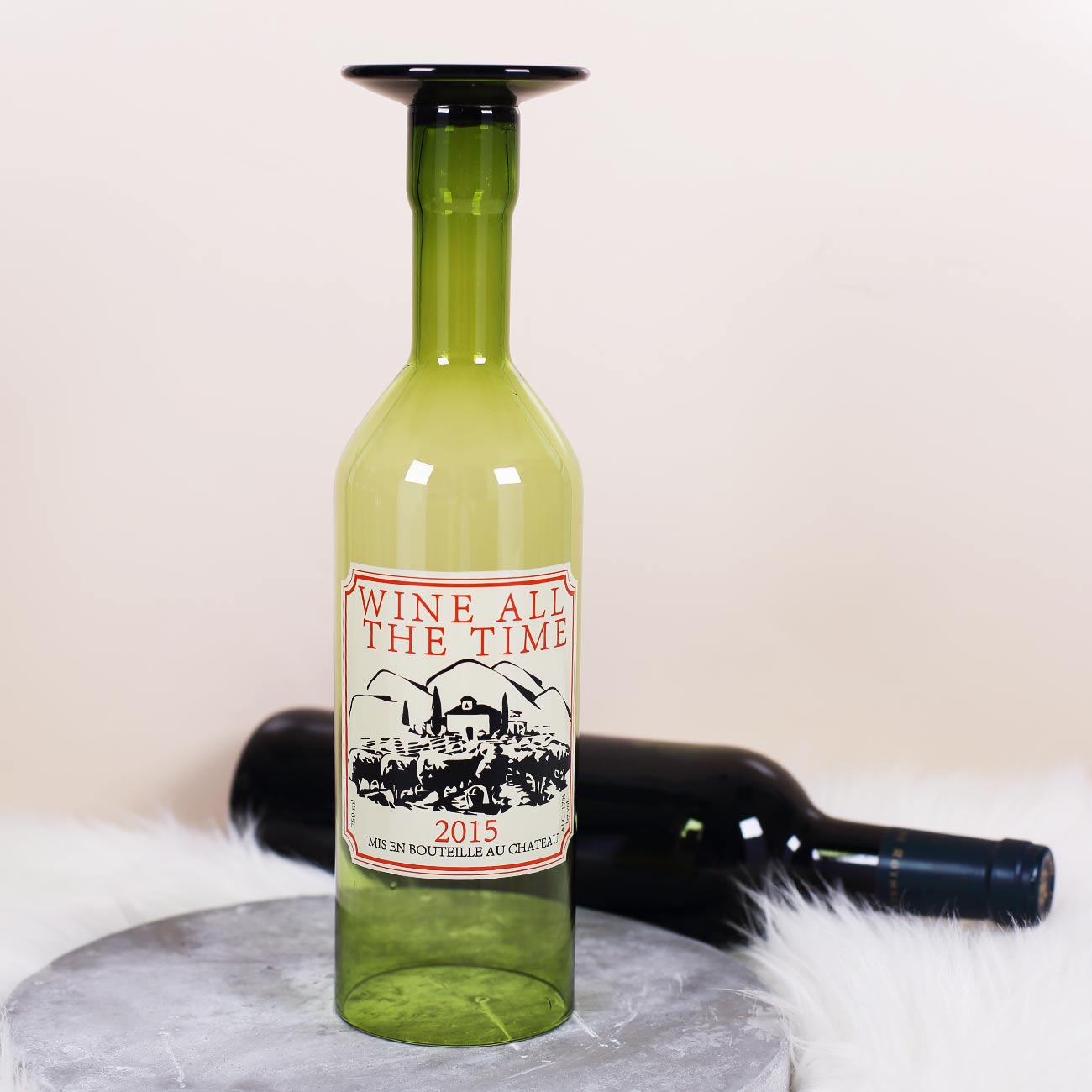 Nützliche Dekoration für die Vitrine