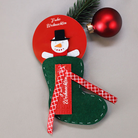 kleine Filzsocke mit Schneemann als Geldgeschenk