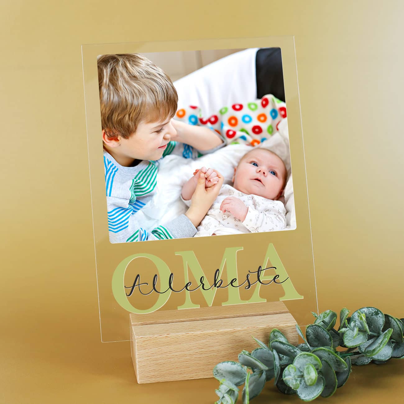 Oma Schriftzug kann farblich angepasst werden