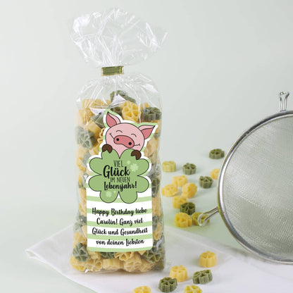 Kleeblattnudeln zum Geburtstag - Viel Glück im neuen Lebensjahr