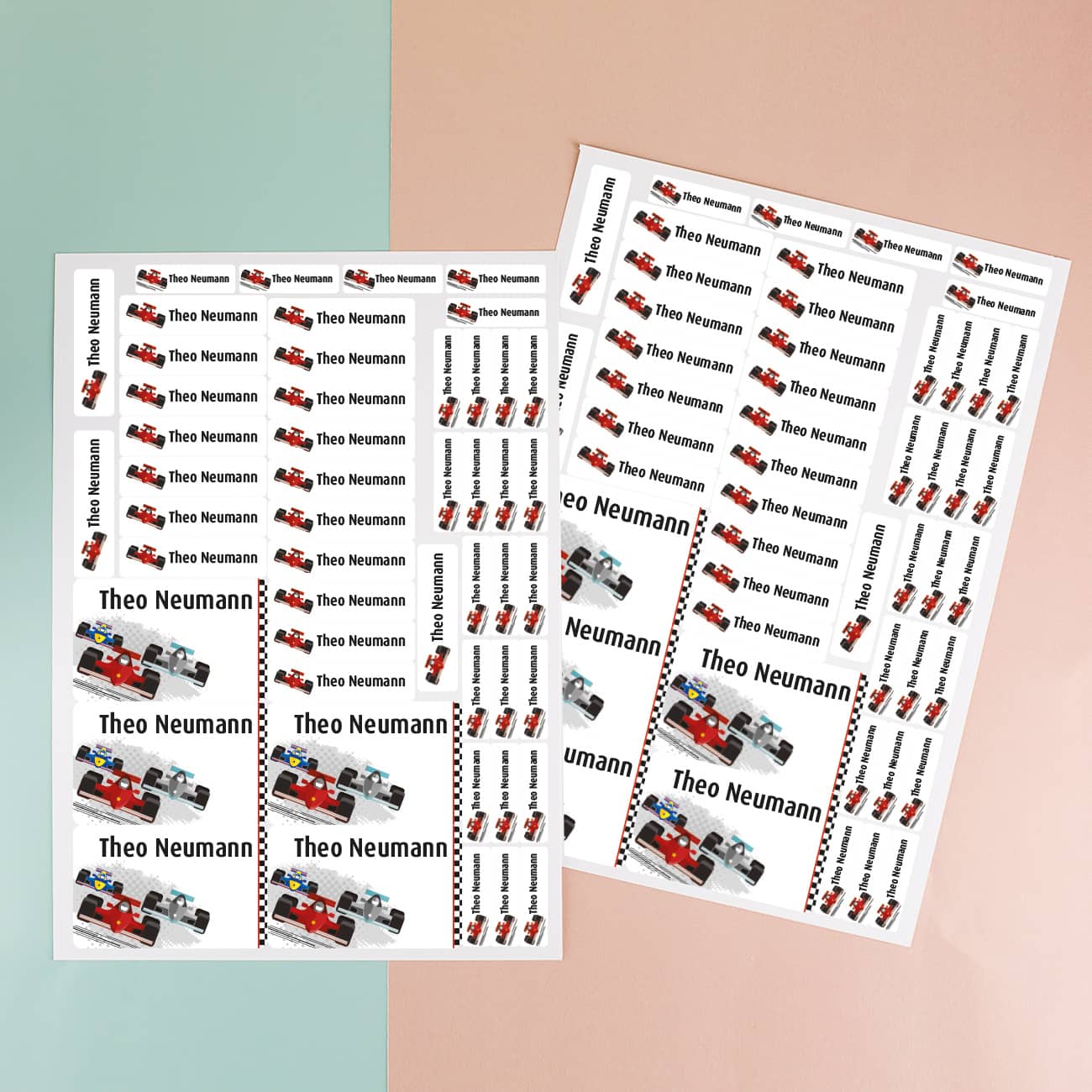 Aufkleber-Set mit Rennwagen und Wunschnamen