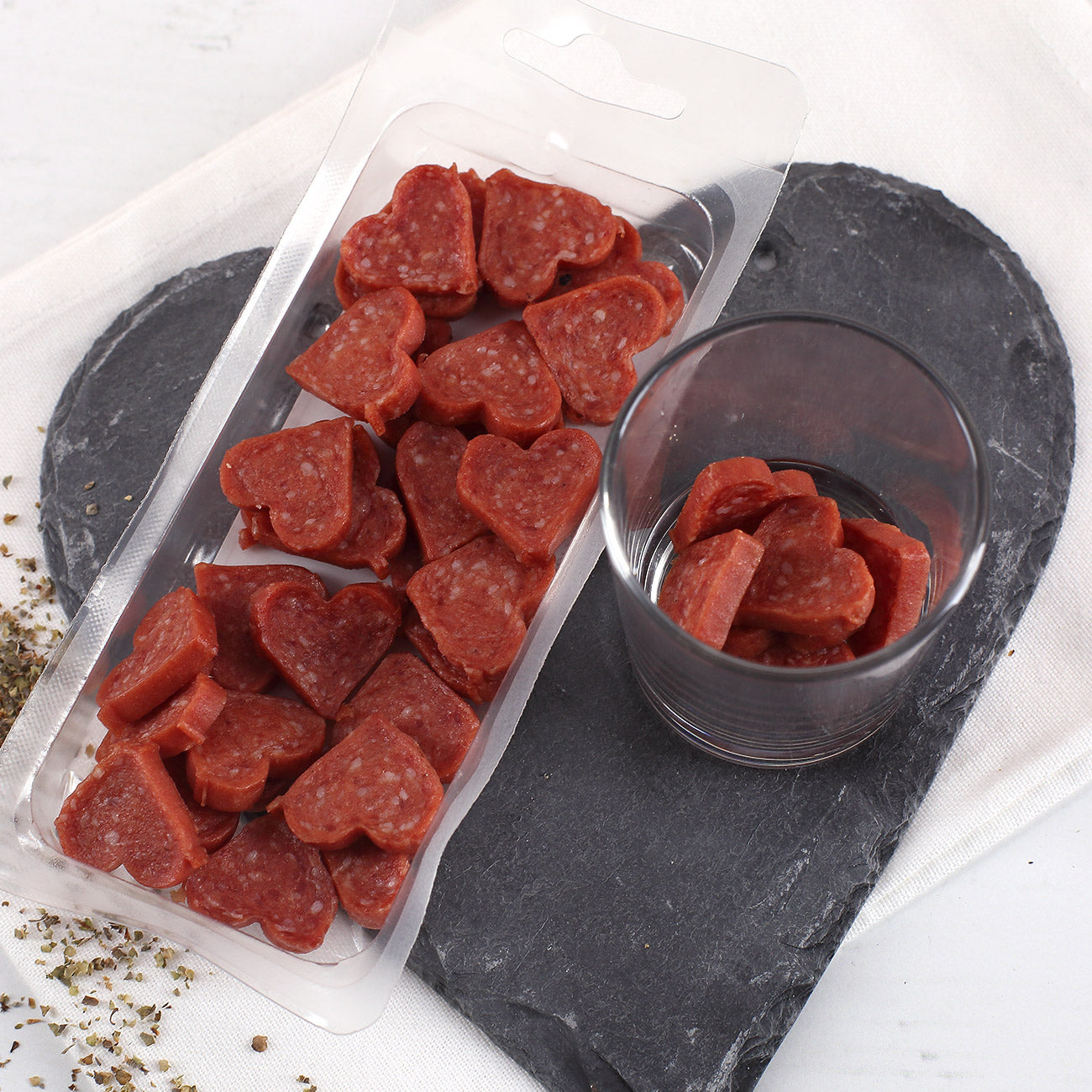 Mini Wurstherzen aus Salami zum Valentinstag