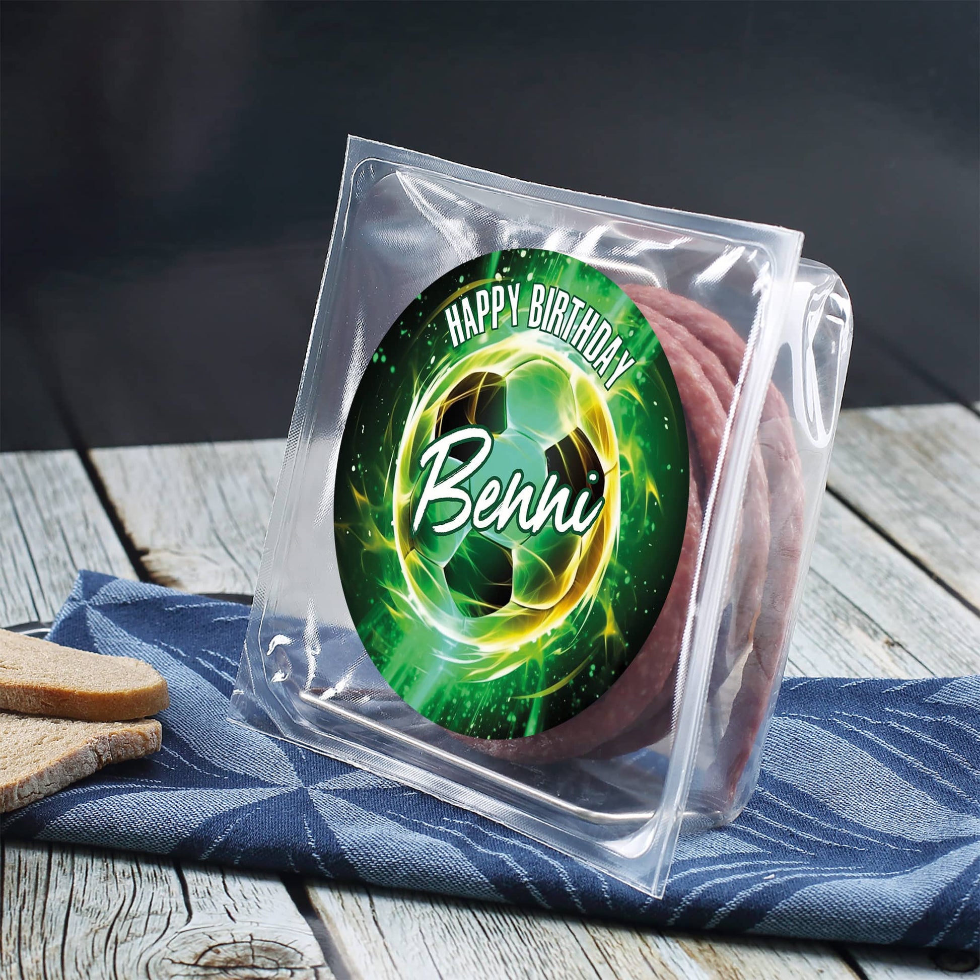 Kabeltrommel aus Salami für Fußballer