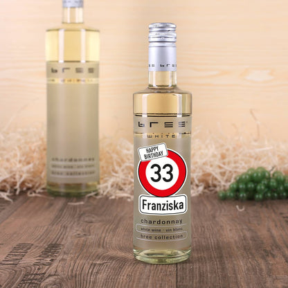 Kleiner BREE Wein zum Geburtstag mit Verkehrszeichen, Name und Alter