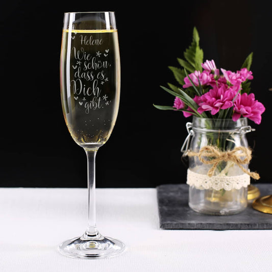 Sektglas - Wie schön, dass es Dich gibt - mit Namensgravur
