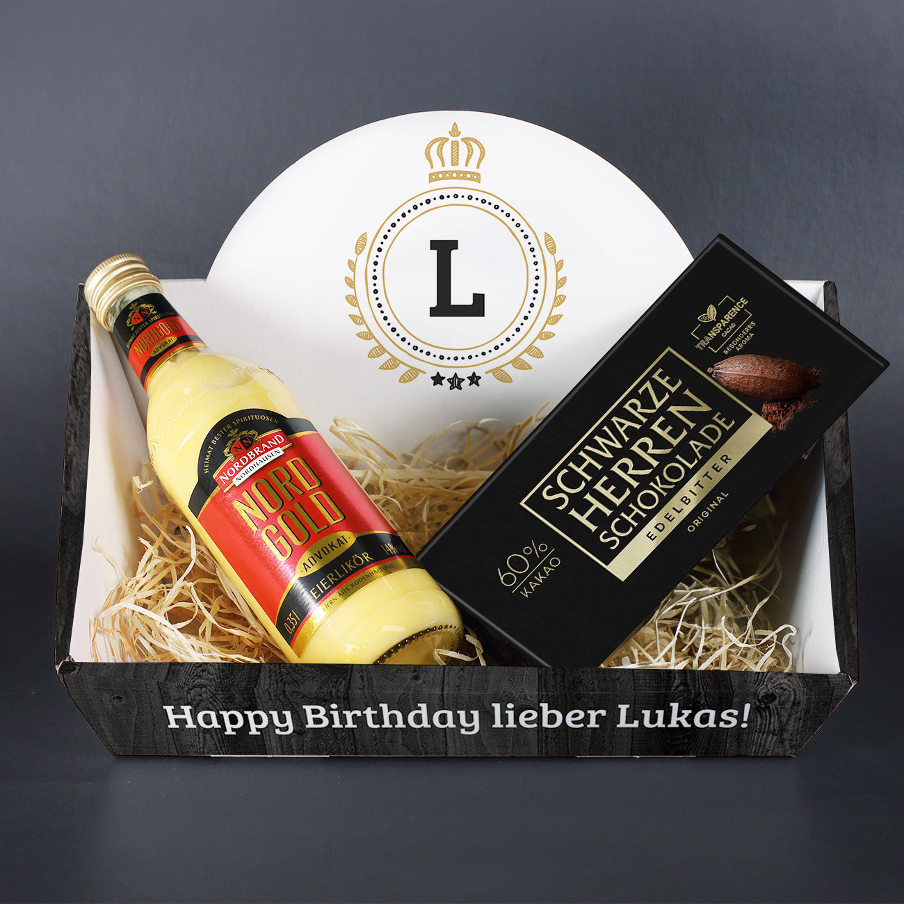 Geschenkkorb für Männer mit persönlichem Druck und verschiedenen Füllungen