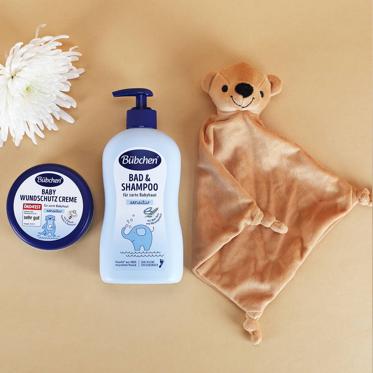 Inhalt: Bübchen Bad, Teddi und Creme