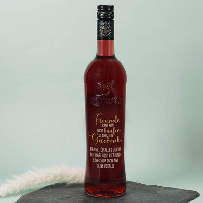 Freunde sind ein Geschenk - Wein Geschenkset mit gravierter Weinflasche und zwei Weingläsern