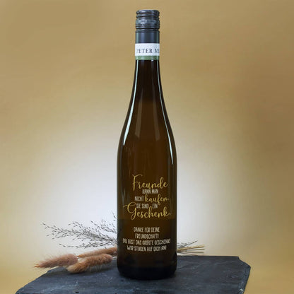 Freunde sind ein Geschenk - Wein Geschenkset mit gravierter Weinflasche und zwei Weingläsern