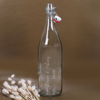 Flaschenpost mit Ihrem Wunschnamen und Datum graviert