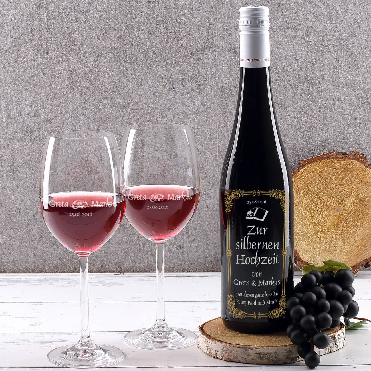Weinset zur Silberhochzeit mit Flasche und zwei Gläsern