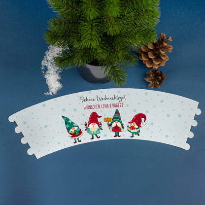 Papierbanderole mit Wichtel-Design und Wunschtext für Mini-Weihnachtsbaum von oben fotografiert