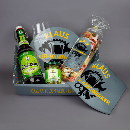Komplettes Handwerker Geschenkset mit personalisiertem Geschenkkorb