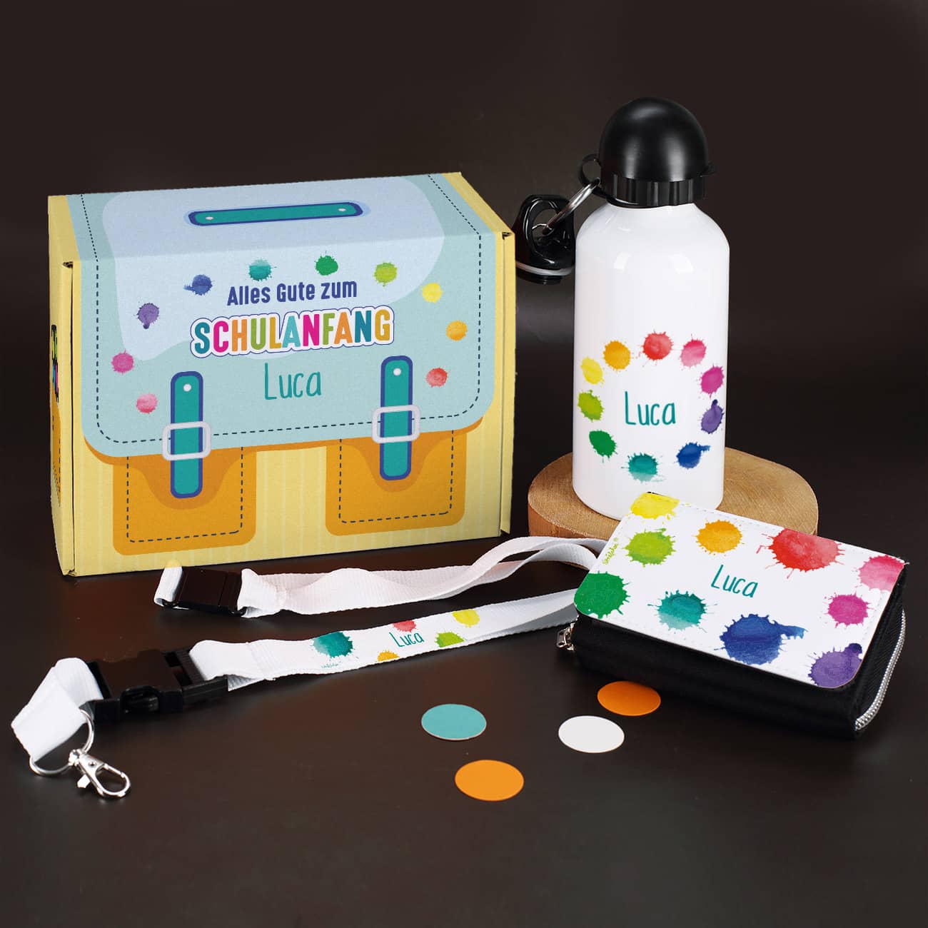 Buntes Geschenkset zur Einschulung mit Trinkflasche, Geldbörse & Schlüsselband