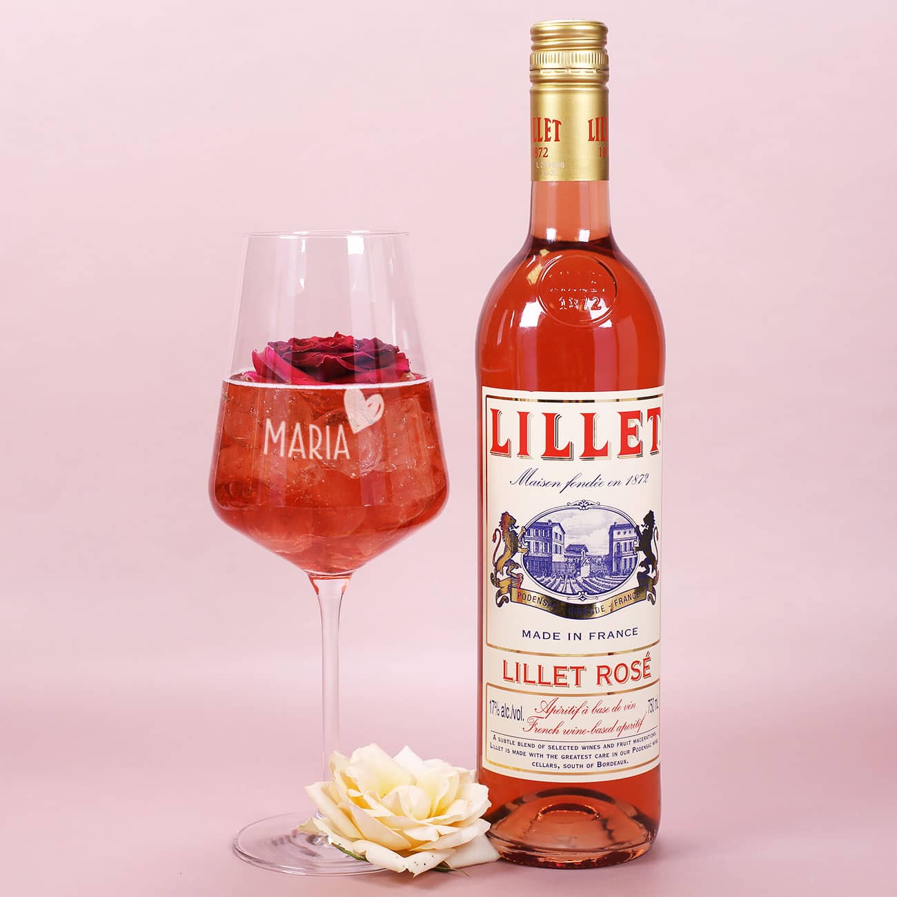Weinglas mit Gravur und Lillet rosé