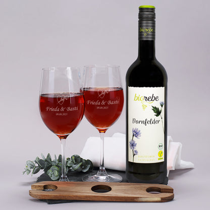 Wein-Set mit zwei Weingläsern, Weinbutler und Biorebe Wein | Geschenk Set zur Hochzeit