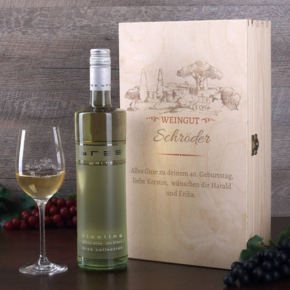 Weinset mit Weinglas und Bree Weinflasche Motiv Weingut