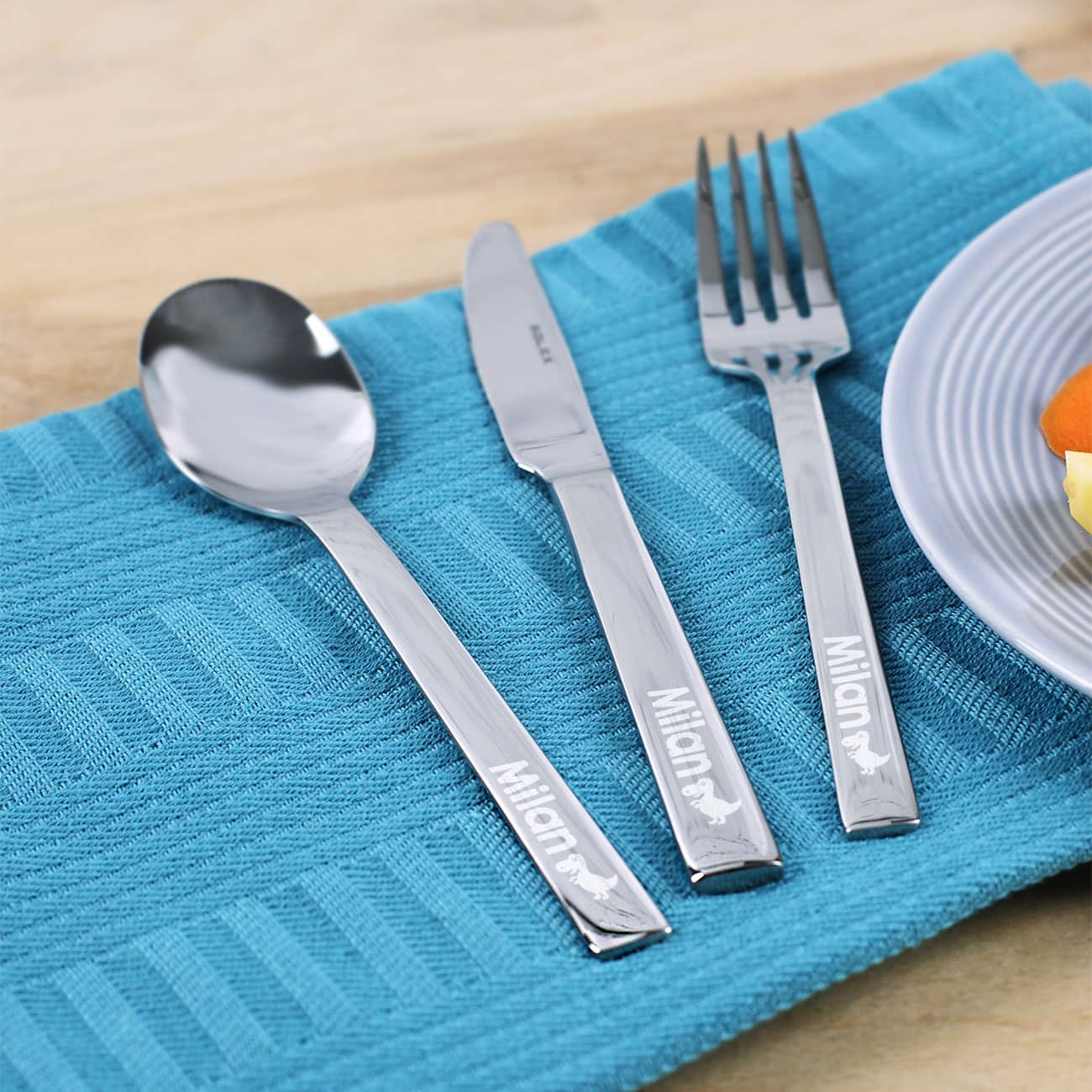 Löffel, Messer und Gabel mit edler Gravur