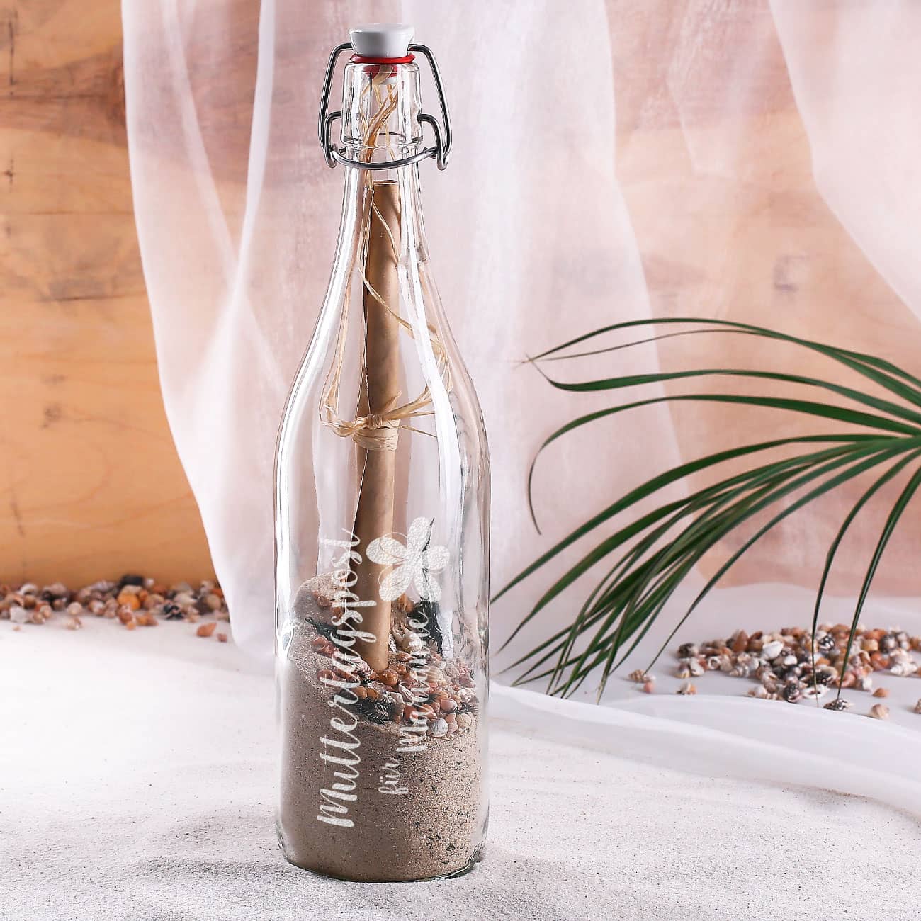Gravierte Bügelflasche mit Dekoration zum Füllen