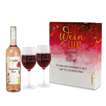 Liebe und Wein - Wein Geschenk Set mit zwei gravierten Weingläsern und Biorebe Wein