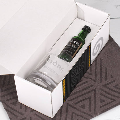 Whisky Geschenk-Set mit 1 Miniatur-Flasche Ardbeg 10 und graviertem Glas - innen