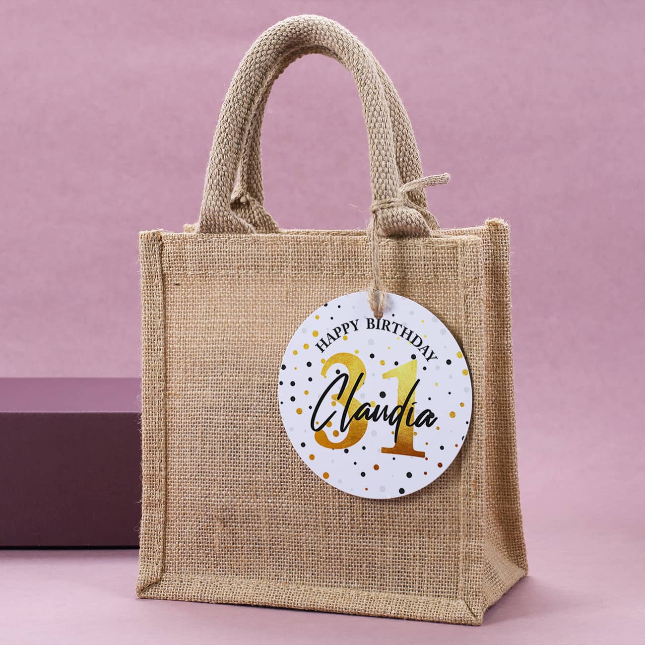 Jutetüte mit persönlichem Anhänger