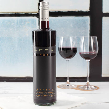 Weinset zum 80. Geburtstag mit Weinglas und Rotwein