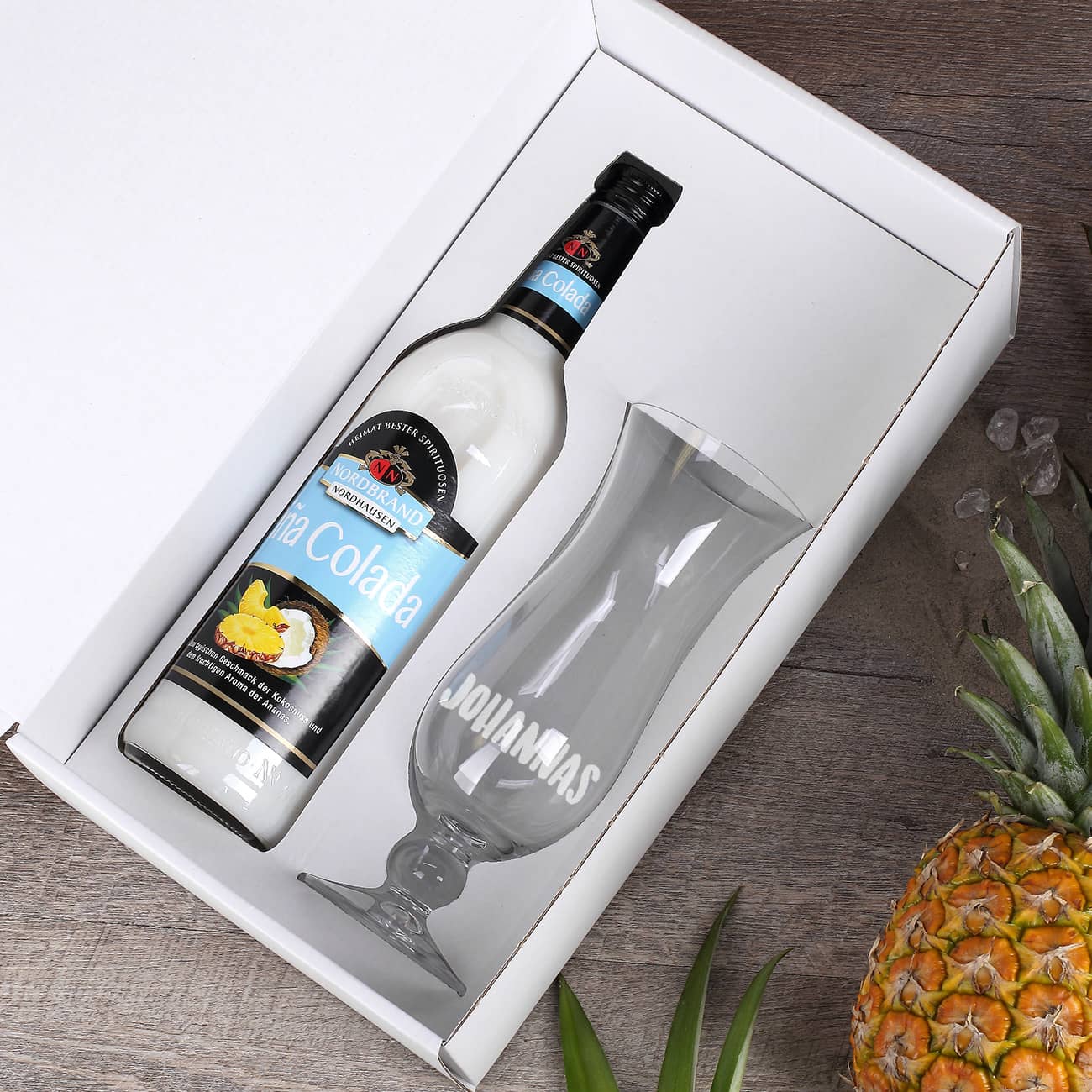 Mit praktischem Inlay in Geschenkverpackung